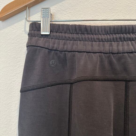 Lululemon Softstreme High Rise black pants size 4 - Picture 5 of 7